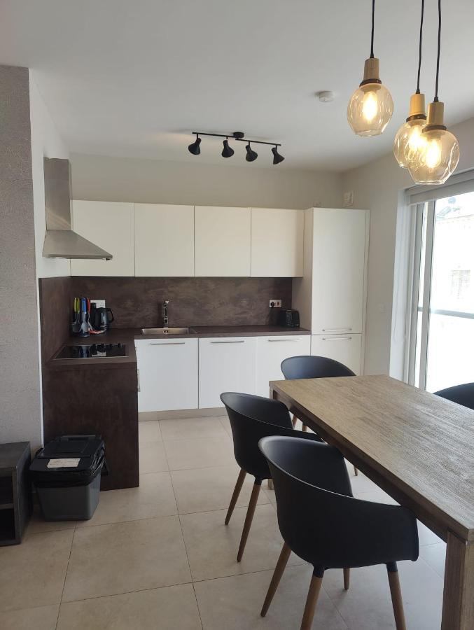 Gzira, 2 Bedroom Apartment エクステリア 写真